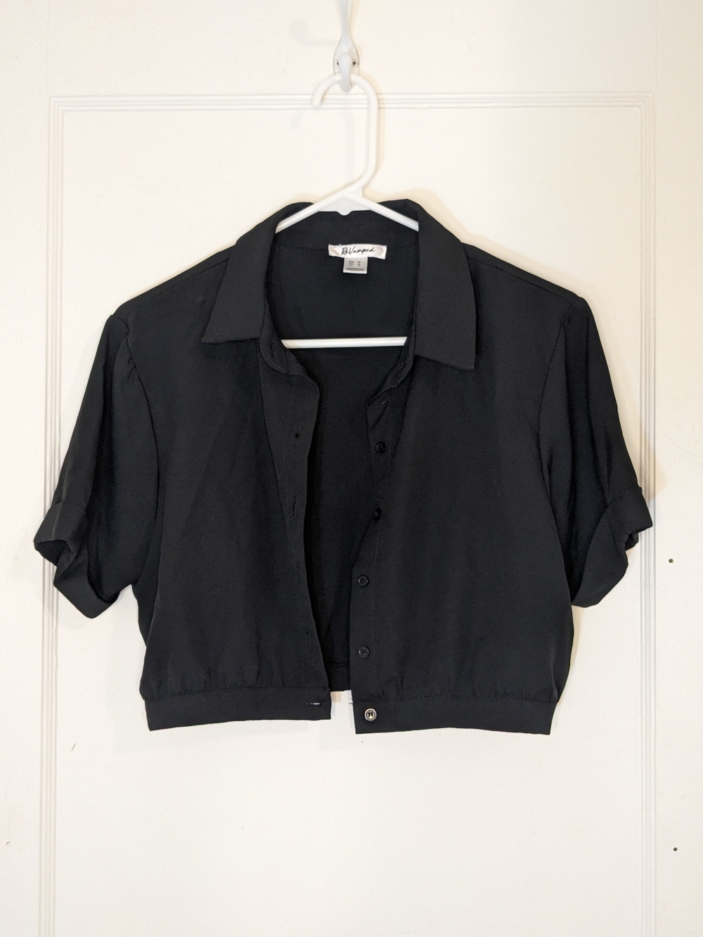 Revamped Black Cropped Button-Front Short Sleeve Shirt